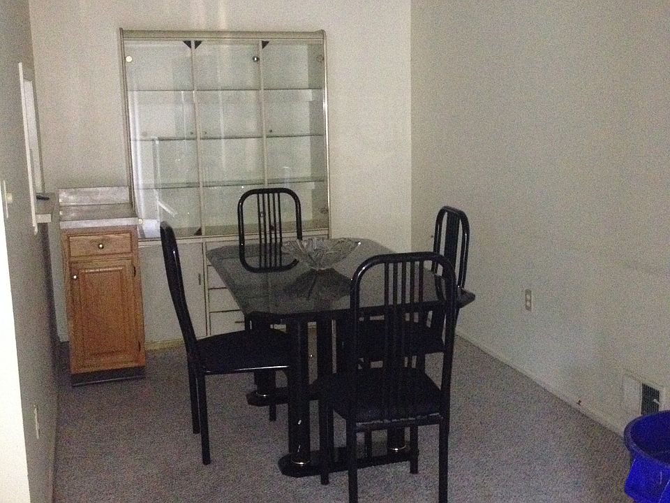 Formal Dining Area