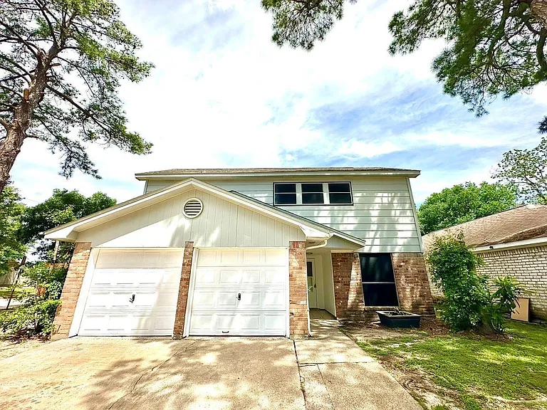 20818 Westgreen Ct — Photo 1