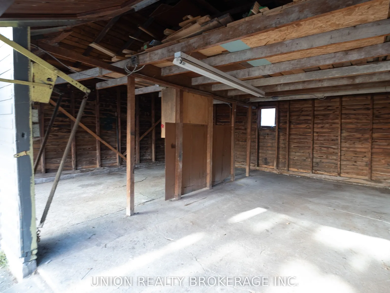 Studio, $525 — Photo 4