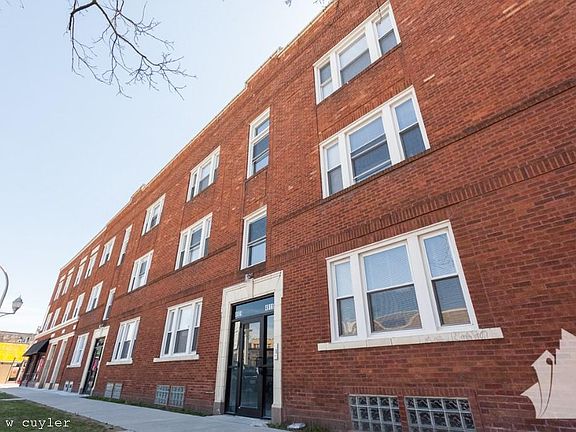 5th image of 4905 W Cuyler Ave #1822