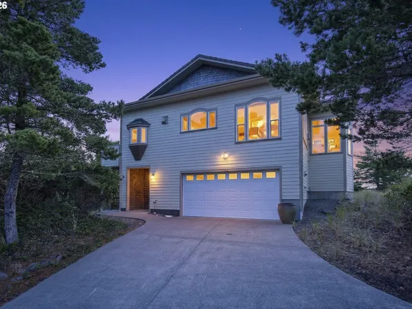 84 Sailors Ravine Ct, Florence, OR 97439