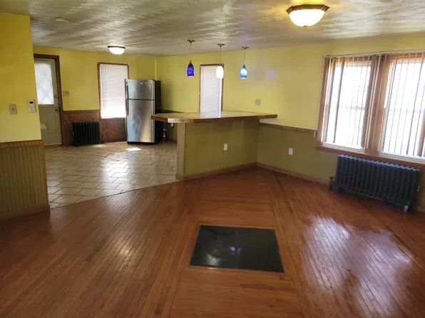 45 Coal St, Nanticoke, PA 18634