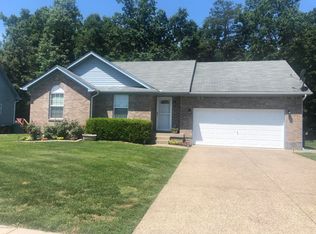 223 Shady Glen Cir, Shepherdsville, KY 40165