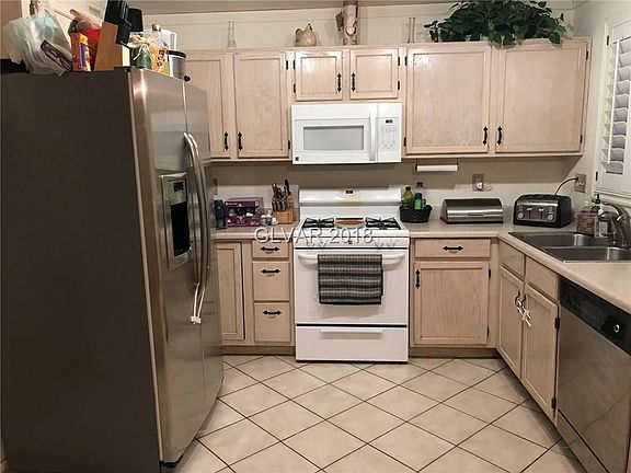 2nd image of 9146 Indian Breeze Dr #0