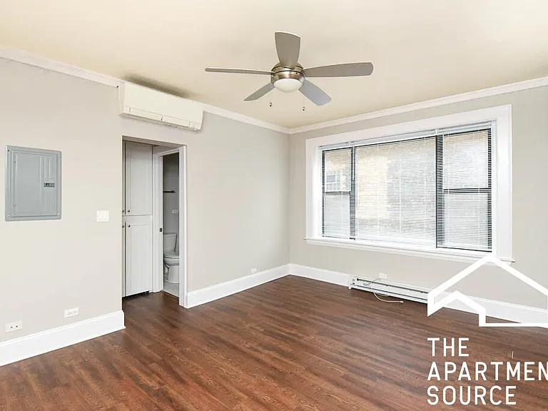817 W Lakeside Pl #506 — Photo 5