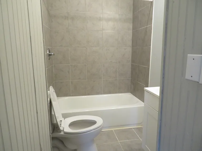 516 Hudgens St — Photo 4
