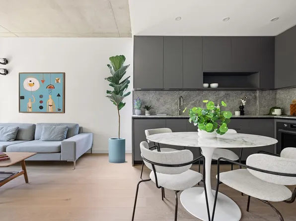 1118 Fulton Street image 1 of 9