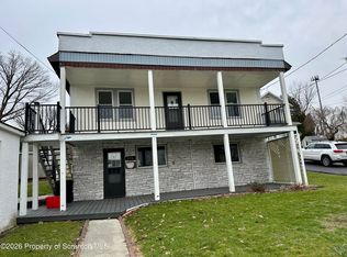 116 Broadhead St, Old Forge, PA 18518