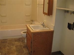 3rd image of 8 Charis Ln