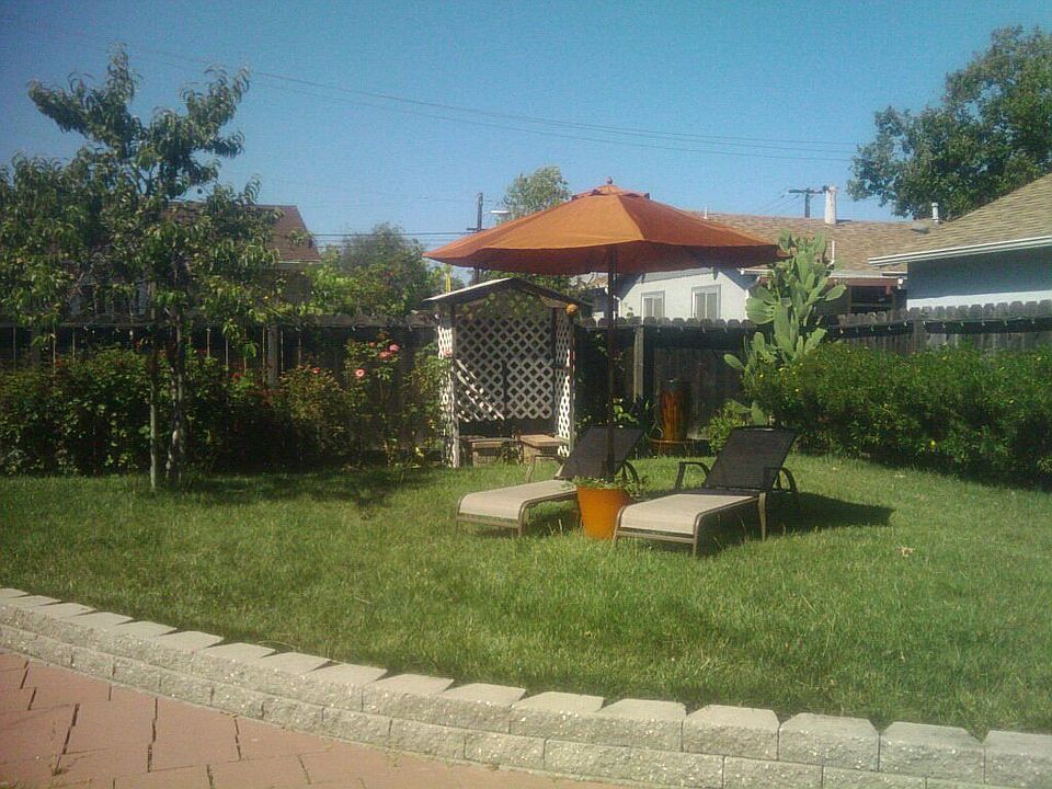 2nd image of 1320 Mesa St