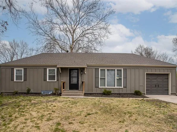 13236 Ashland Ave, Grandview, MO 64030