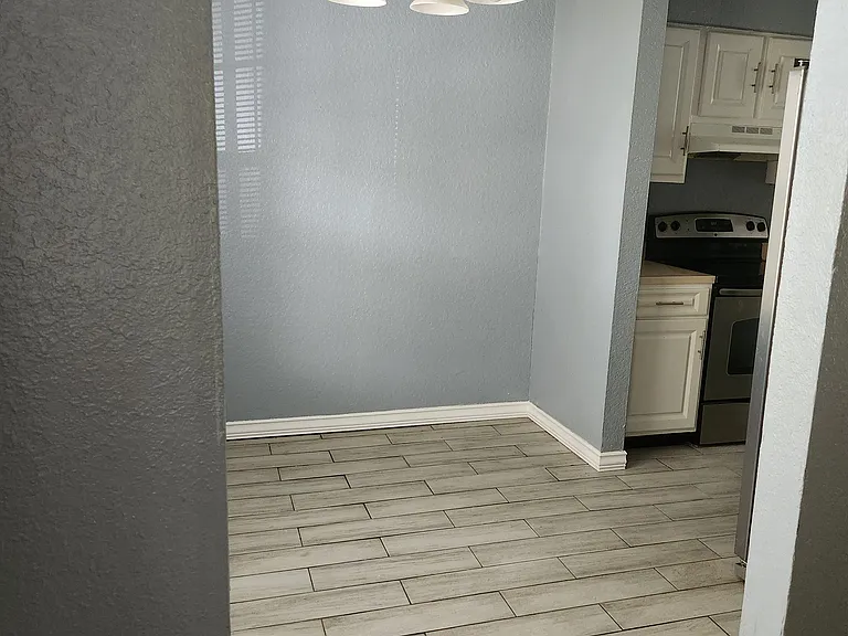 2602 Brigadoon Dr — Photo 6