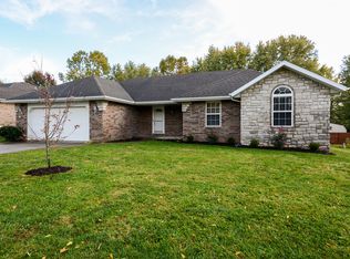 3462 W Vincent Dr, Springfield, MO 65810