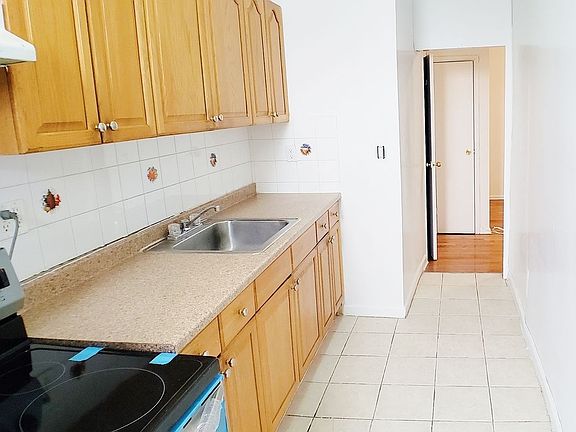 3rd image of 353 Broadway #3B