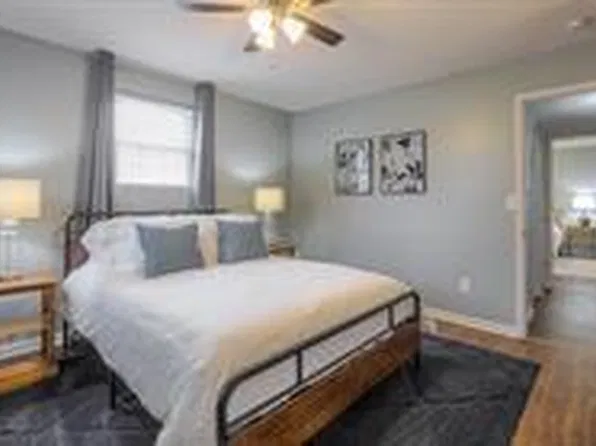 8325 Lowell Ave, Overland Park, KS