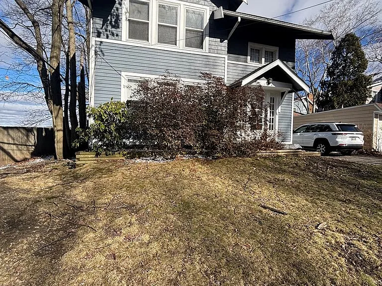 1741 Middlehurst Rd — Photo 1