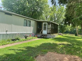 100 Ferry St, Beverly, OH 45715