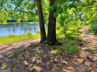 255 Hanson Dr, Lagrange, GA 30240