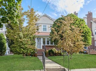 75 86th St, Brooklyn, NY 11209