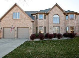 1521 Norman Dr, Darien, IL 60561