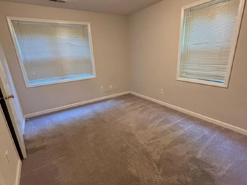 1st image of 1140 Carlton Ave APT 102