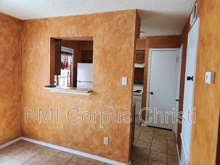 6702 Everhart Rd #A102 — Photo 5