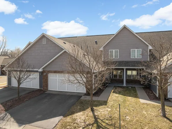 204 Manitoba Ln, Little Canada, MN 55117