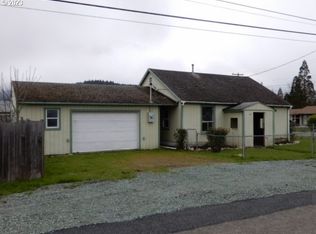 411 E 3rd Ave, Riddle, OR 97469