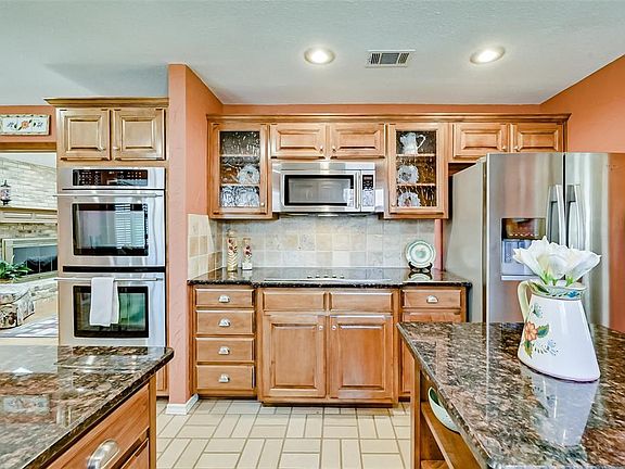 5th image of 3507 Lake Pontchartrain Dr
