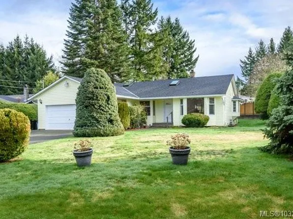 4994 Adrian Rd, Comox Valley, BC V9N 6T8