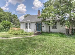 5601 Roe Blvd, Roeland Park, KS 66205