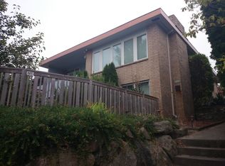 3028 47th Ave SW, Seattle, WA 98116