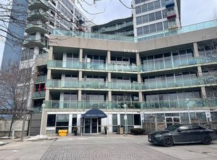 1600 Keele St #521, Toronto, ON M6N5J1