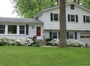 2207 Pine Valley Dr, Lutherville Timonium, MD 21093