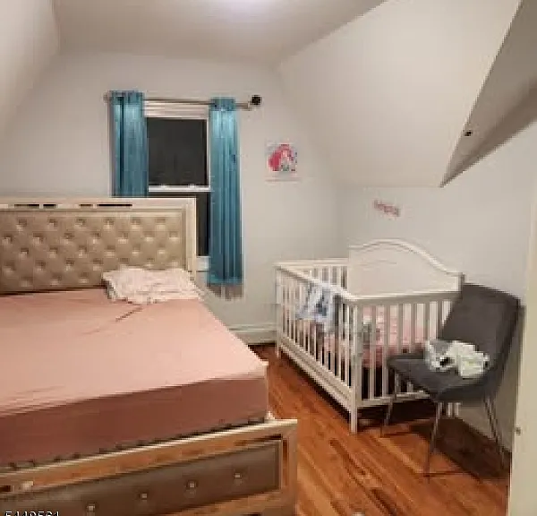 920 Madison Ave #3 — Photo 3