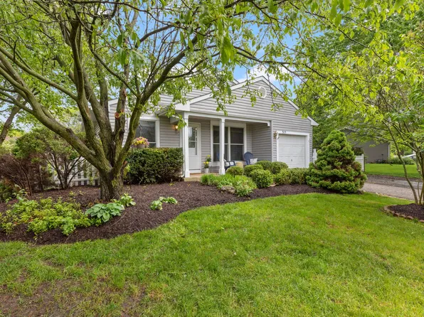 315 Danbury Dr, Naperville, IL 60565