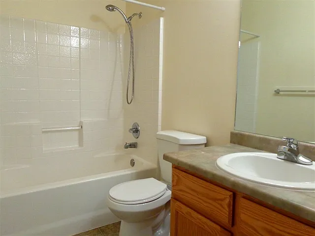 358 N Stamford Dr — Photo 13