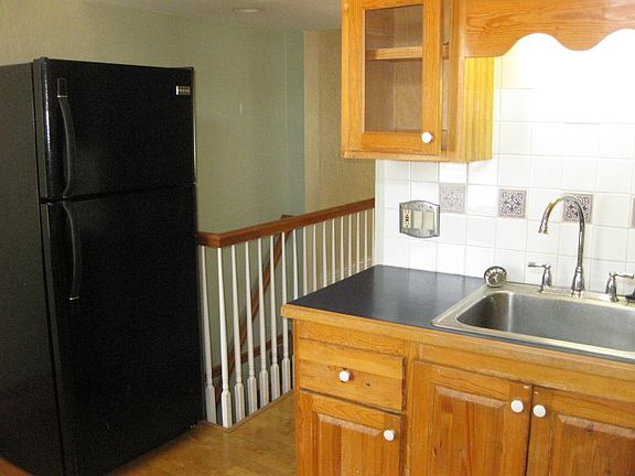 5th image of 1616 S Sherman St