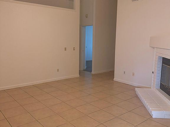 3rd image of 8252 Sunbird Way