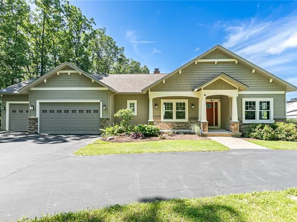 4505 Middle Cheshire Rd, Canandaigua, NY 14424
