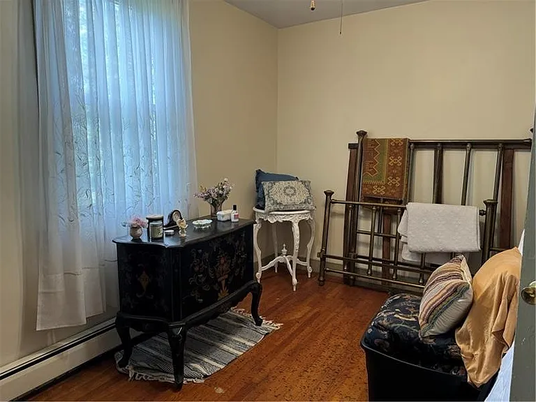 149 S Franklin St — Photo 13