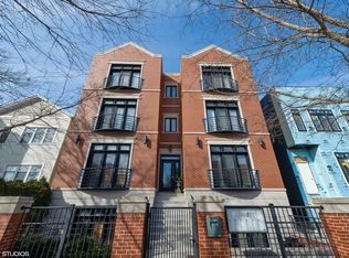 2114 W Erie St APT 3E, Chicago, IL 60612
