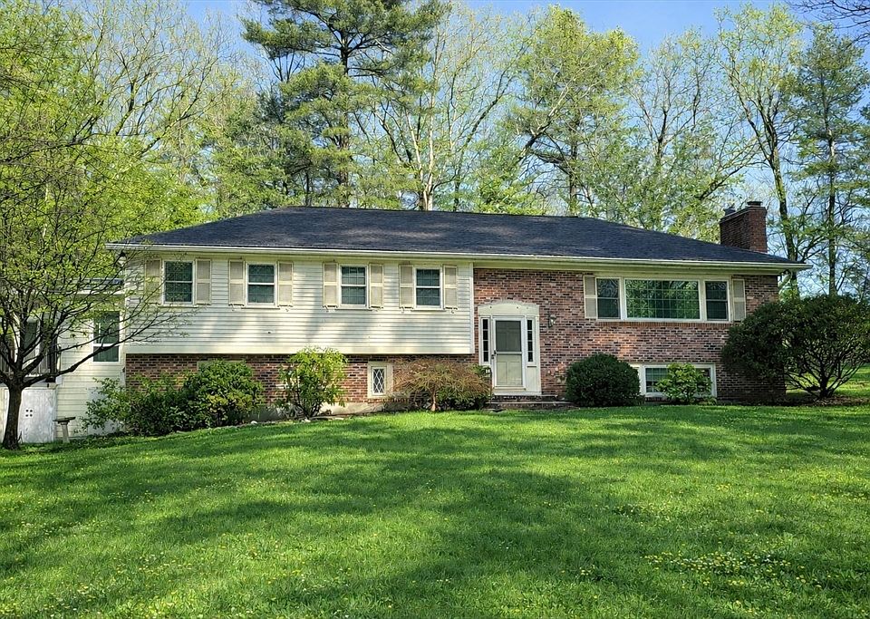 1st image of 40 Bakers Hill Rd