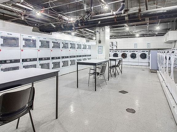 5th image of 400 E 71st St APT 8i