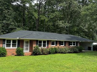 23 Douglas Dr, Newnan, GA 30263