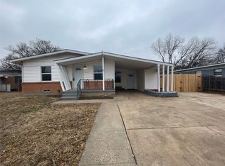 2004 W Randol Mill Rd, Arlington, TX 76012