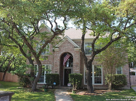 2nd image of 10839 Belle Vere