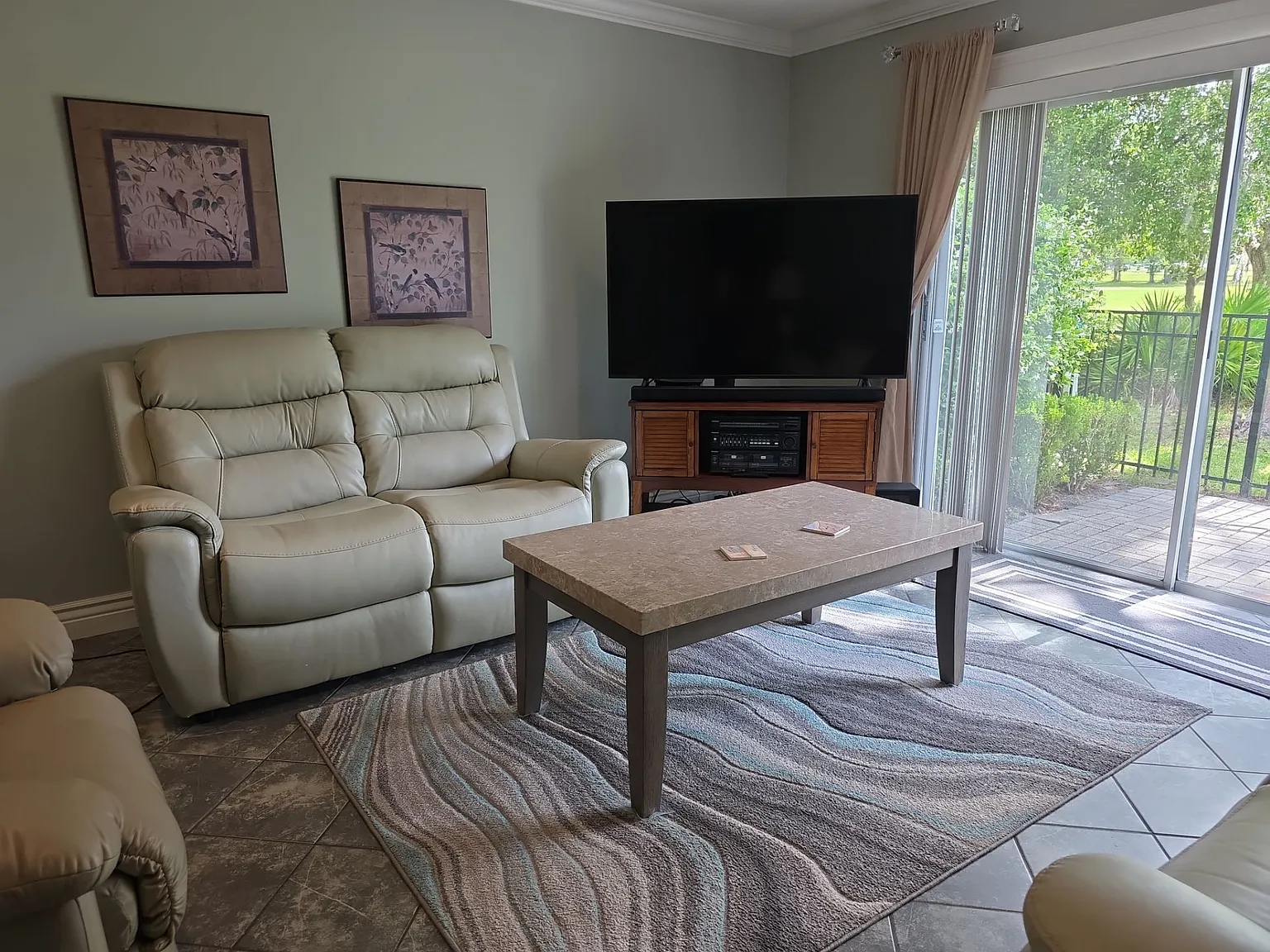 2 bed, 2.0 bath, 1140 sqft, $1,600 — Photo 2