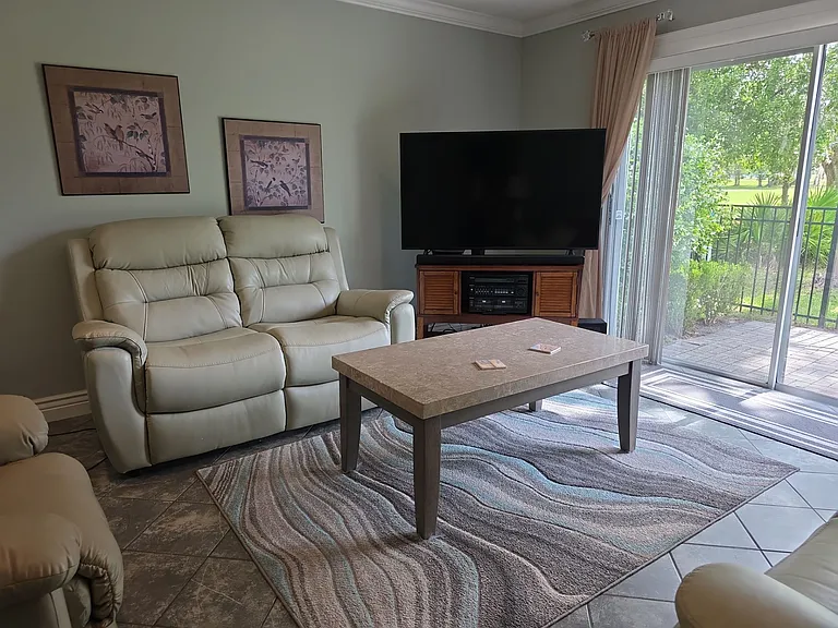 5 Black Cherry Dr — Photo 2