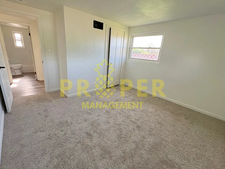 126 Bluecrest Ave — Photo 5